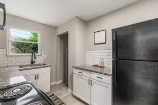 3080 E 13th Ave, Columbus, OH 43219 - Photo 6