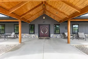 16265 Fredericktown Amity Rd, Fredericktown, OH 43019 - Photo 2