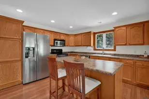 748 King Beach Dr, Howard, OH 43028 - Photo 10