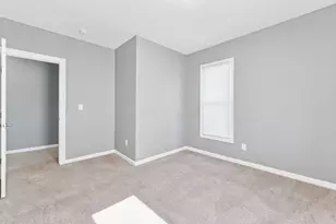 274 E Barthman Ave, Columbus, OH 43207 - Photo 22