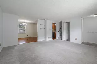1690 Americana Ct, Columbus, OH 43229 - Photo 10