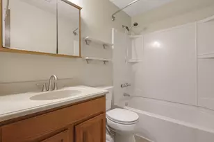 1690 Americana Ct, Columbus, OH 43229 - Photo 20