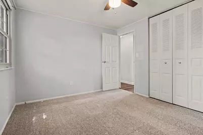 3851 Farm Brook Lane, Columbus, OH 43204 - Photo 18