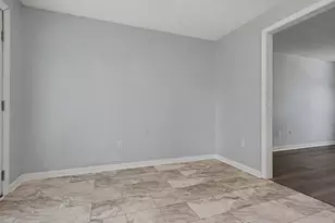 3851 Farm Brook Ln, Columbus, OH 43204 - Photo 16