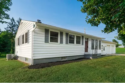 2390 Rainbow Drive NE, Lancaster, OH 43130 - Photo 1