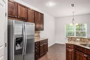 3637 Birkland Cir, Lewis Center, OH 43035 - Photo 6