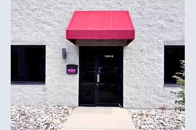 3500 Millikin Court #B, Columbus, OH 43228 - Photo 2