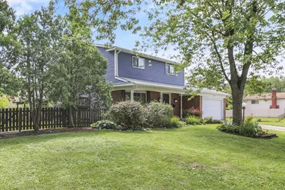 4758 Heatherton Drive, Columbus, OH 43229 - Photo 2