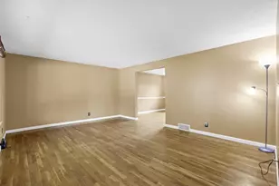 4758 Heatherton Dr, Columbus, OH 43229 - Photo 10