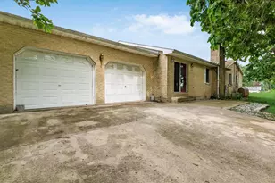 2090 N Sulphur Springs Rd, West Alexandria, OH 45381 - Photo 10