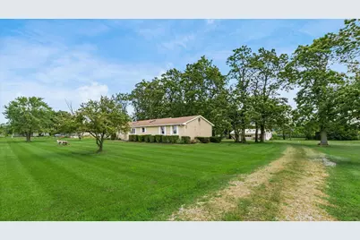 2090 N Sulphur Springs Road, West Alexandria, OH 45381 - Photo 6