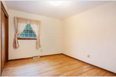 4770 Larwell Drive, Columbus, OH 43220 - Photo 26