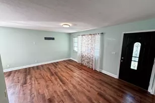 4687 Julian Dr, Columbus, OH 43227 - Photo 2