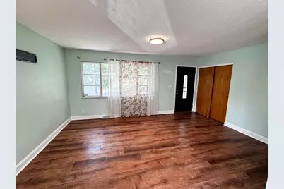 4687 Julian Drive, Columbus, OH 43227 - Photo 8