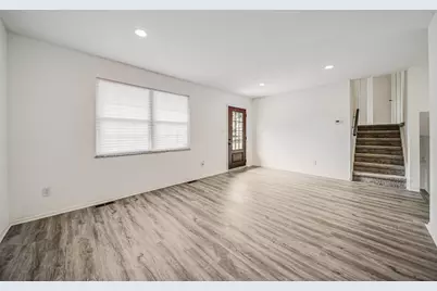 2850 Ravenswood Court, Columbus, OH 43232 - Photo 12
