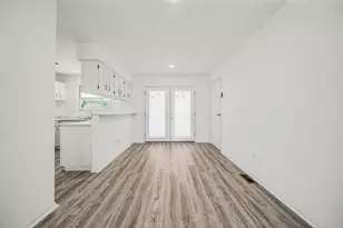 2850 Ravenswood Ct, Columbus, OH 43232 - Photo 10