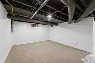 226 Fallis Rd, Columbus, OH 43214 - Photo 22