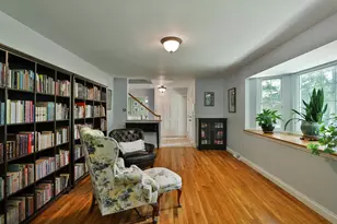 5915 Headley Rd, Gahanna, OH 43230 - Photo 6