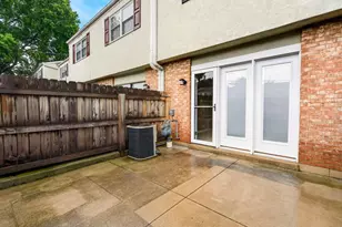 825 McClain Rd, Columbus, OH 43212 - Photo 28