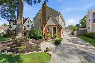 394 Arden Rd, Columbus, OH 43214 - Photo 2