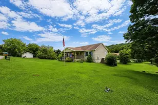 8005 Stone Castle Rd, Athens, OH 45701 - Photo 4