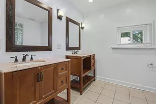 68 E Patterson Ave, Columbus, OH 43202 - Photo 22