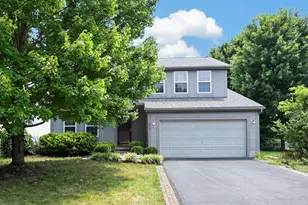 2710 Prairie Grass Dr, Lancaster, OH 43130 - Photo 2