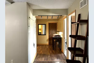 364 W Lane Avenue #323, Columbus, OH 43201 - Photo 8