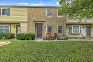 1697 Park Row Dr, Columbus, OH 43235 - Photo 1