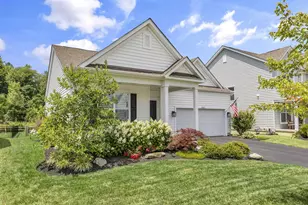 2753 Newbern Dr W, Blacklick, OH 43004 - Photo 1