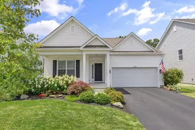 2753 Newbern Drive W, Blacklick, OH 43004 - Photo 1