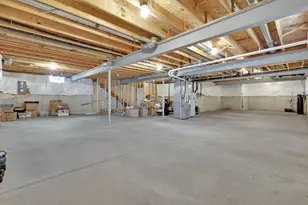 2753 Newbern Dr W, Blacklick, OH 43004 - Photo 28