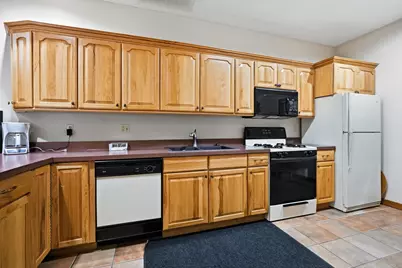 1238 Hunters Walk, Ashland, OH 44805 - Photo 24
