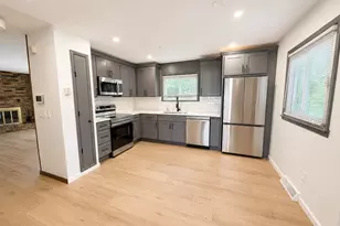 1656 Staffordshire Rd, Columbus, OH 43229 - Photo 6