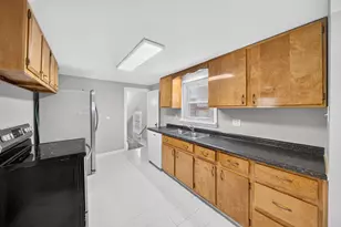663 Henry St, Marion, OH 43302 - Photo 10