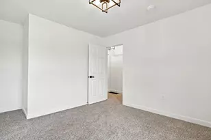 121 New St, Mount Sterling, OH 43143 - Photo 8