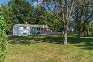 6110 Holiday Ln, Dublin, OH 43016 - Photo 4