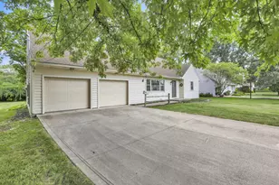 784 Harding Rd, Marion, OH 43302 - Photo 2