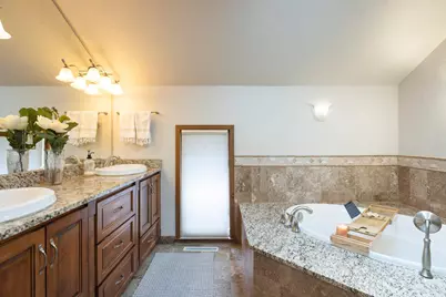886 Clayton Drive, Worthington, OH 43085 - Photo 46