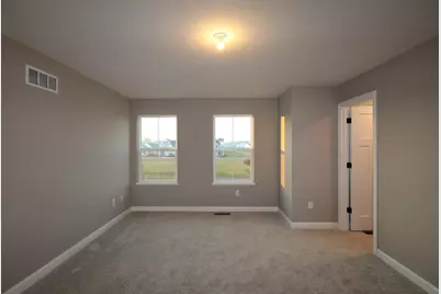 413 Pleasant Valley Boulevard, Plain City, OH 43064 - Photo 6