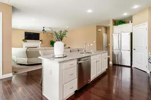 8520 Coldwater Dr, Powell, OH 43065 - Photo 2