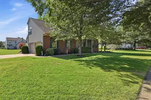 3193 Walkerview Dr, Hilliard, OH 43026 - Photo 2