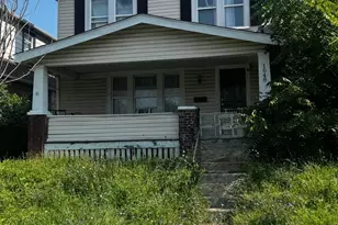 1048 E 15th Ave, Columbus, OH 43211 - Photo 1