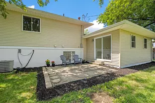 3578 Carthage Ct, Westerville, OH 43081 - Photo 2