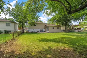 3578 Carthage Ct, Westerville, OH 43081 - Photo 6