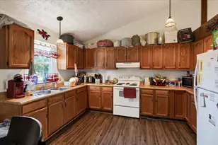 4551 Rapid Forge Rd, Bainbridge, OH 45612 - Photo 12