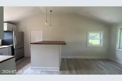 3234 E Avenue, Columbus, OH 43207 - Photo 2