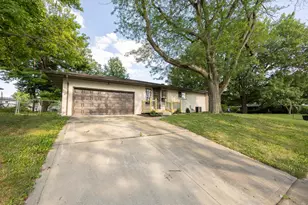 968 Garden Rd, Columbus, OH 43224 - Photo 62