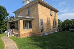 900 W Brown St, New Lexington, OH 43764 - Photo 2