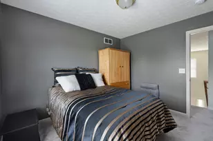 7050 Kellogg Dr, Powell, OH 43065 - Photo 36